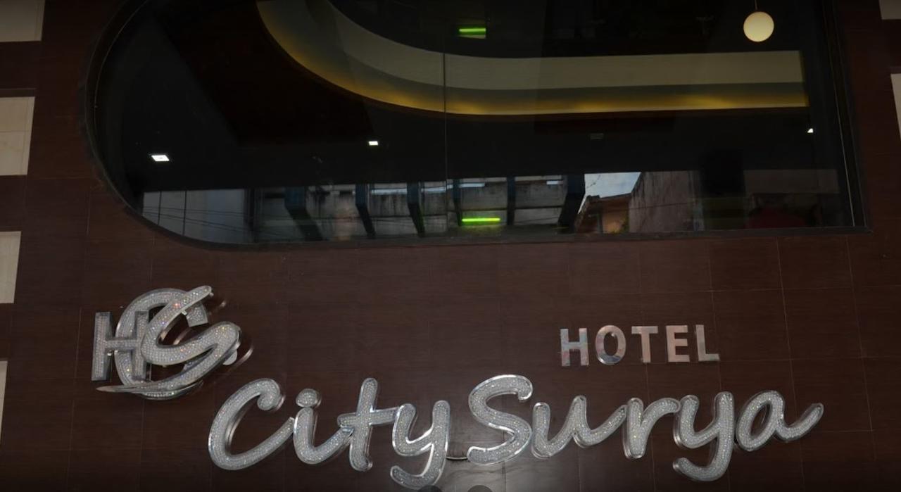 伽耶 City Surya酒店 外观 照片